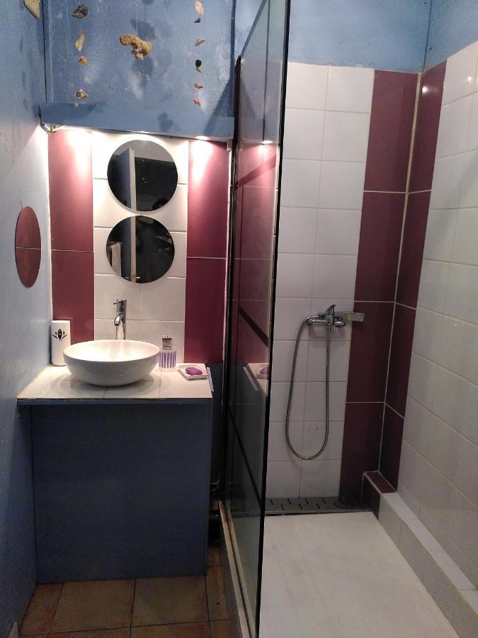 Charmant Appartement En Bord De Mer Avec Piscine Gourbeyre Bagian luar foto